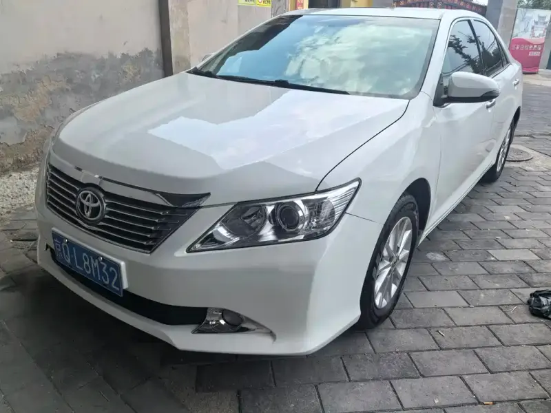 Toyota Camry, 2014