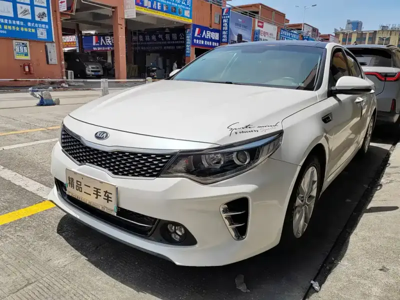 Kia K5, 2017