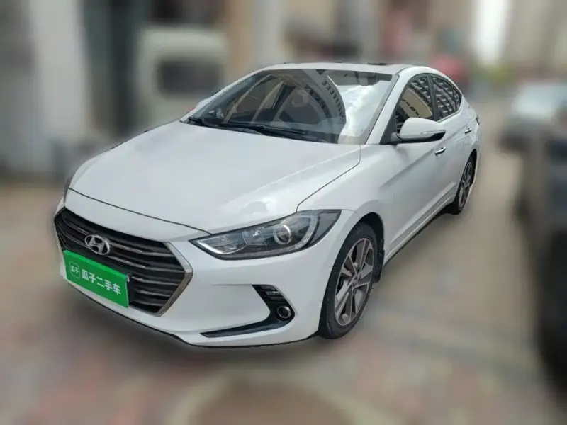 Hyundai Elantra, 2018