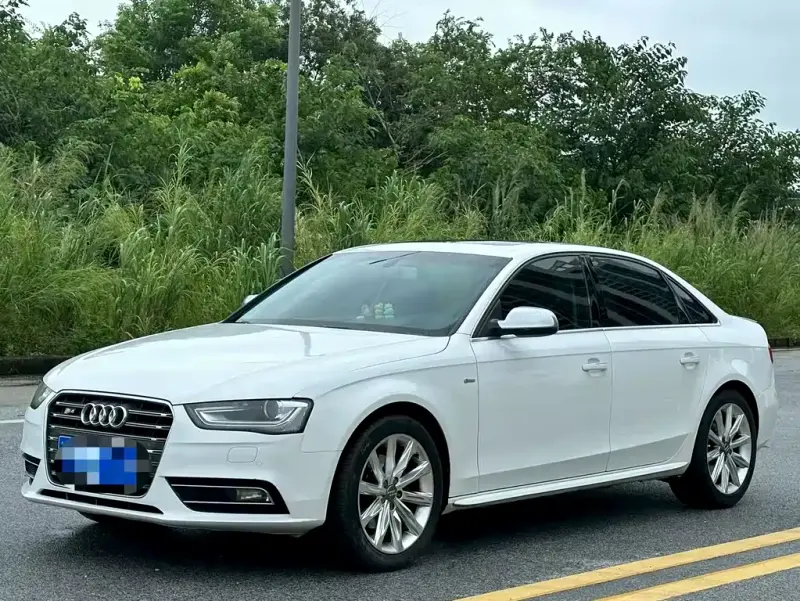Audi A4L, 2014
