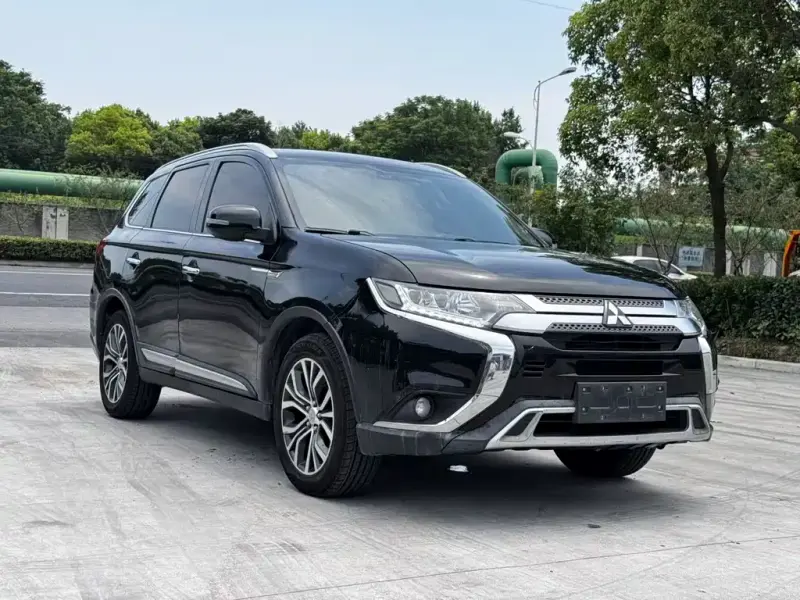 Mitsubishi Outlander, 2018