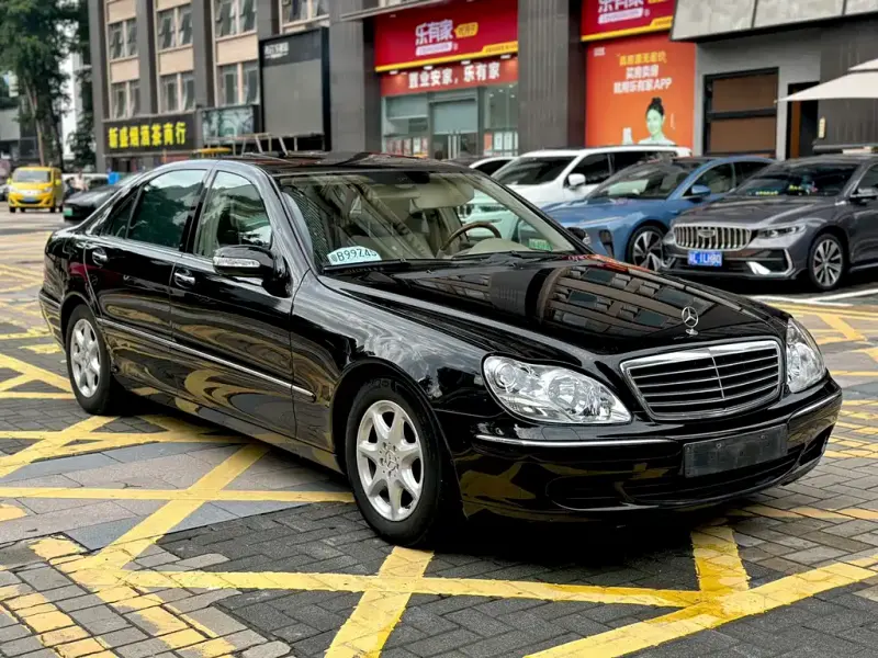 Mercedes-Benz S-Class, 2005