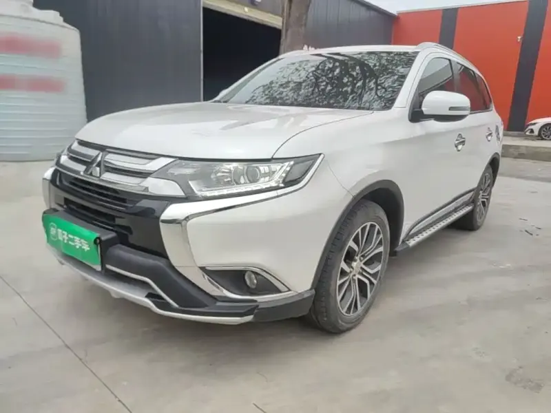 Mitsubishi Outlander, 2018