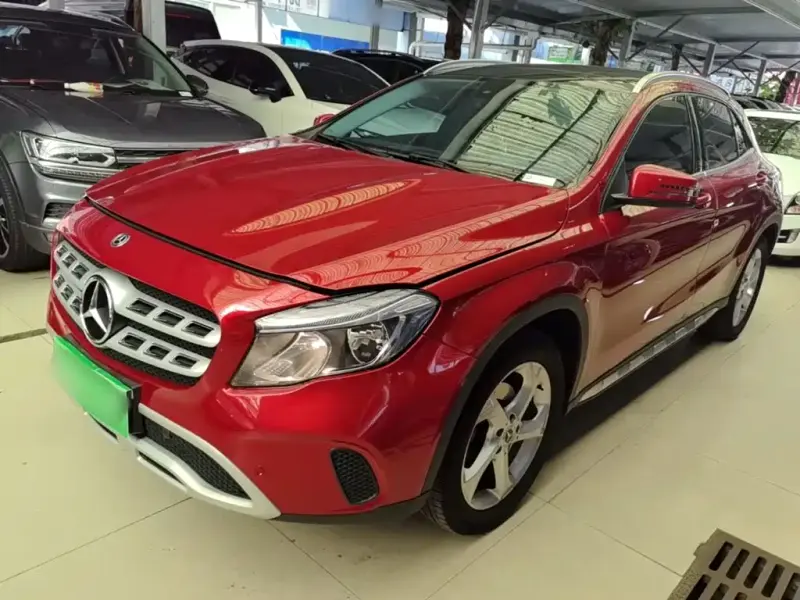 Mercedes-Benz GLA, 2018