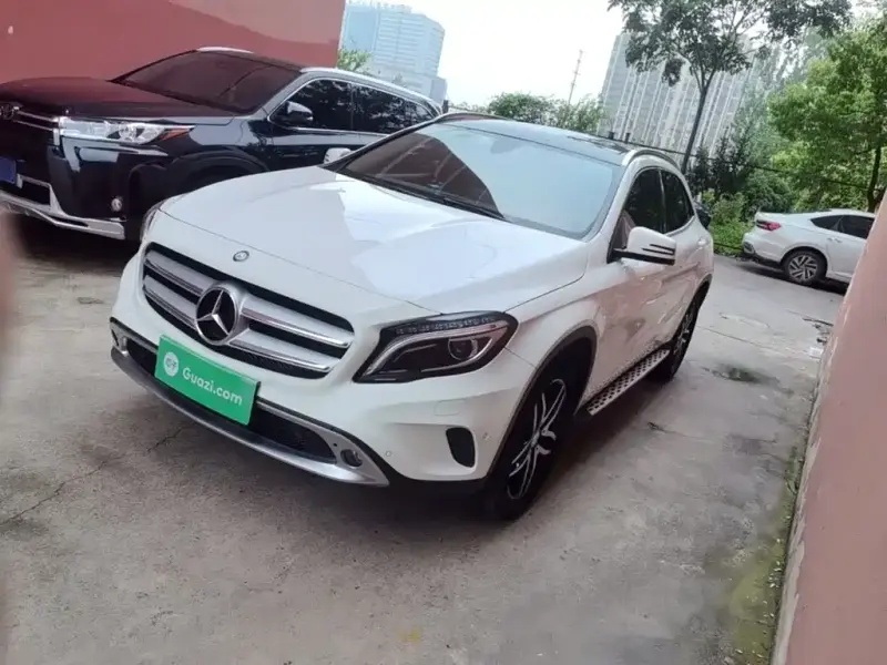 Mercedes-Benz GLA, 2016