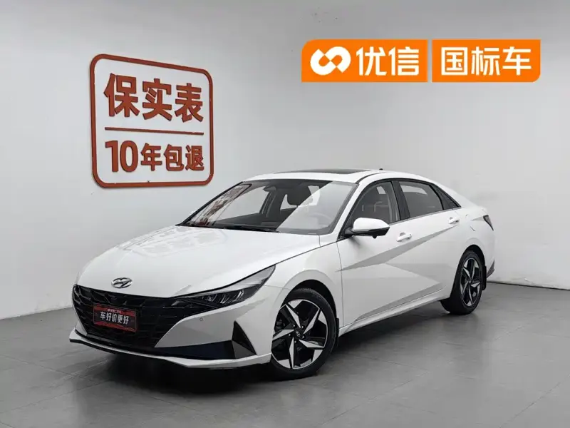 Hyundai Elantra, 2021