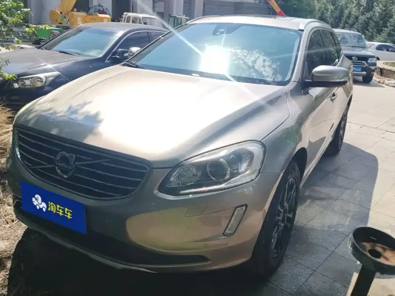 Volvo XC60, 2015