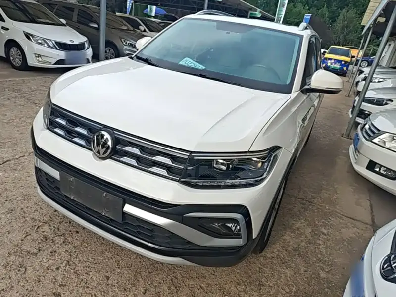 Volkswagen T-Cross, 2020