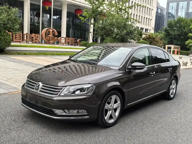 Volkswagen Magotan, 2015