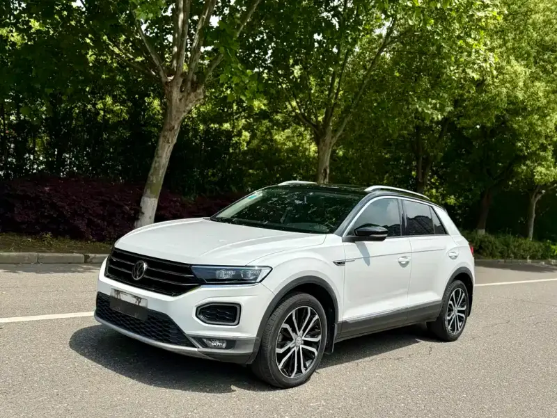Volkswagen T-Roc, 2019