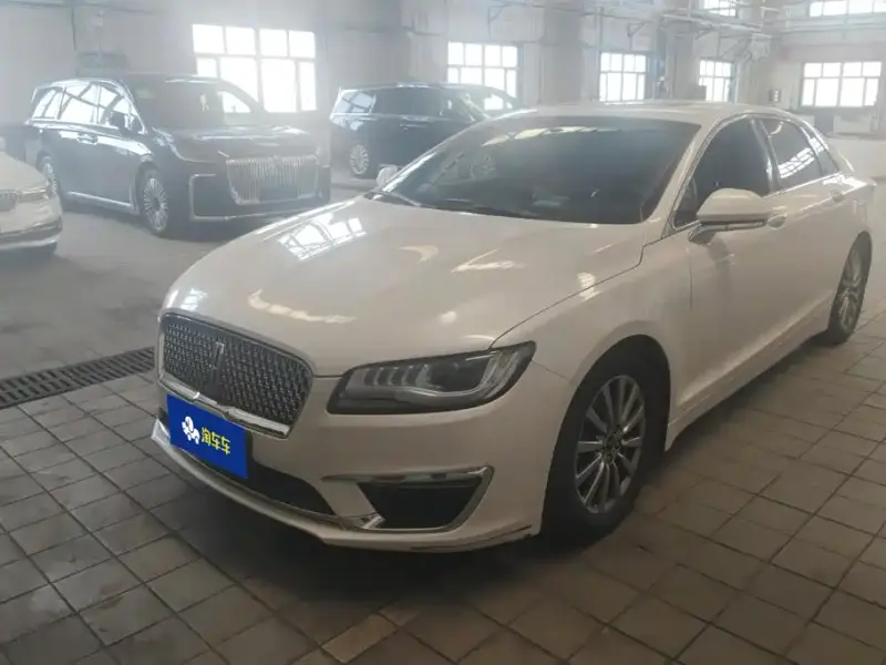 Lincoln MKZ, 2018