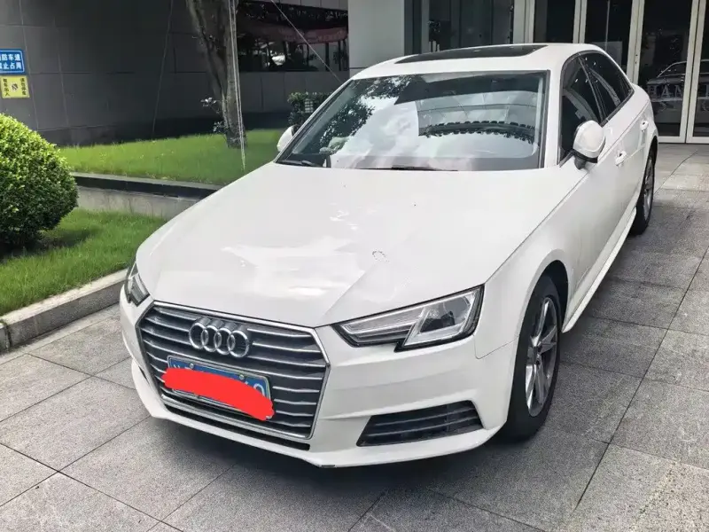 Audi A4L, 2017