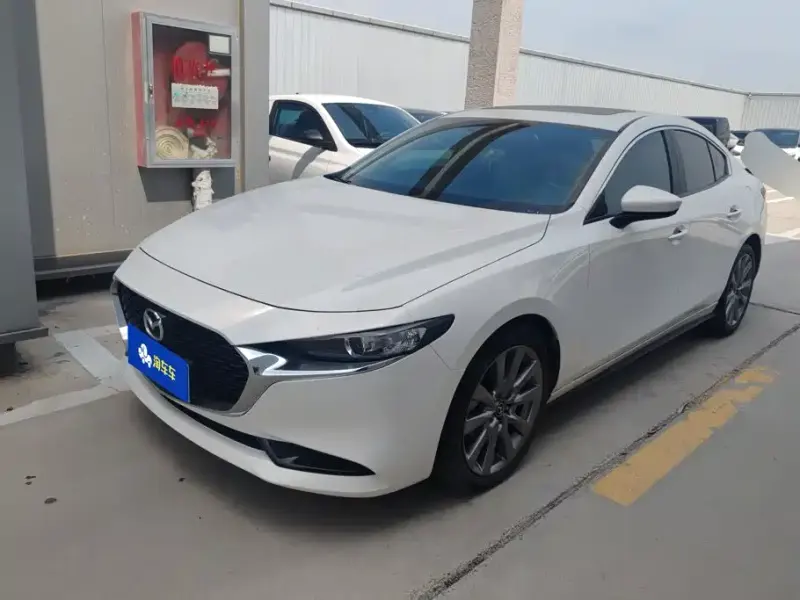 Mazda 3 Axela, 2022