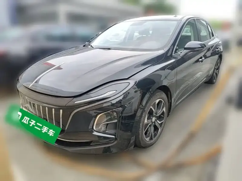 Hongqi E-QM5, 2023