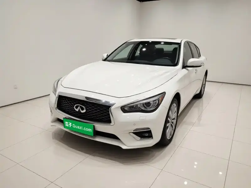 Infiniti Q50L, 2020