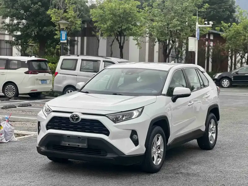 Toyota RAV4, 2021