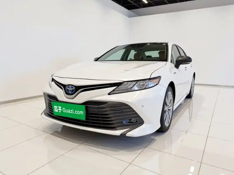 Toyota Camry, 2019