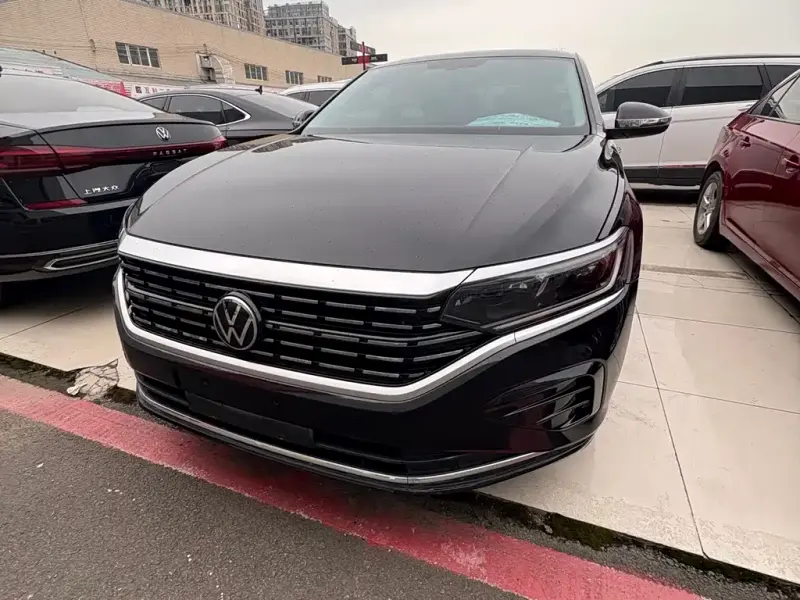 Volkswagen Passat, 2023