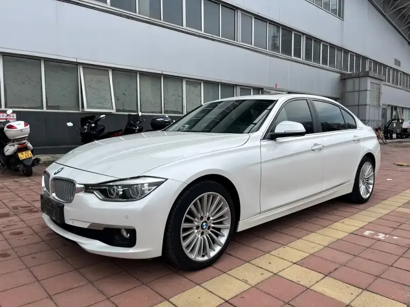 BMW 3 Series, 2018