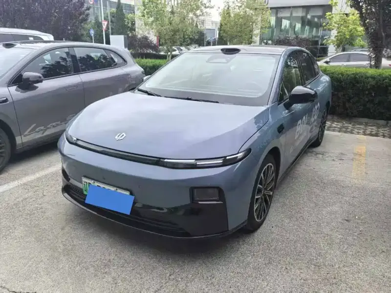 Leapmotor B01, 2025