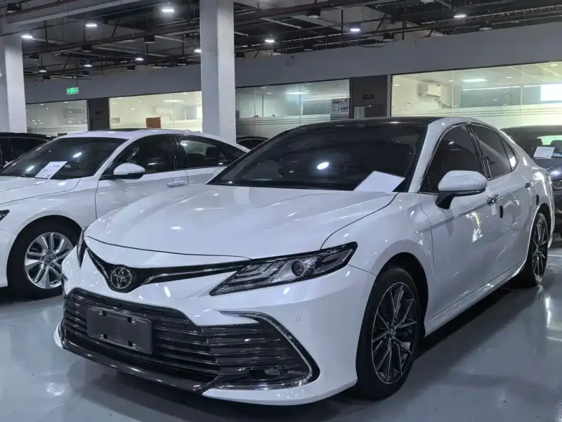 Toyota Camry, 2023