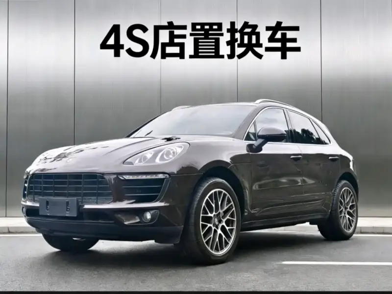 Porsche Macan, 2015