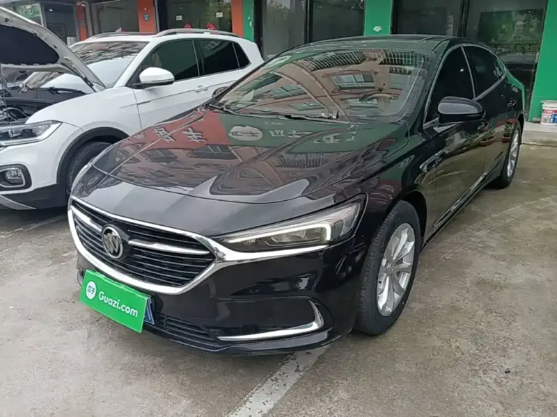 Buick LaCrosse, 2022