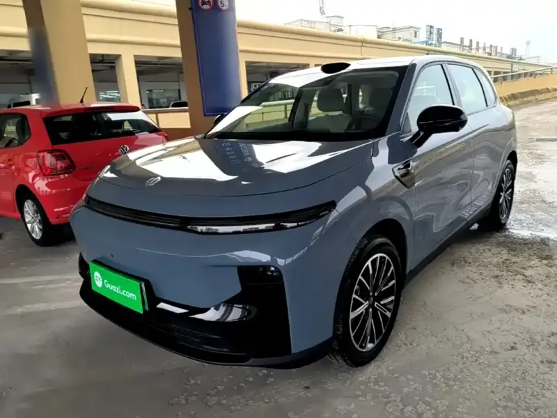 Leapmotor B10, 2025