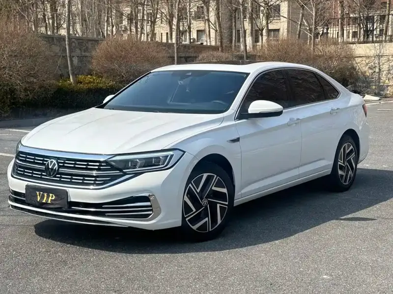Volkswagen Sagitar, 2022