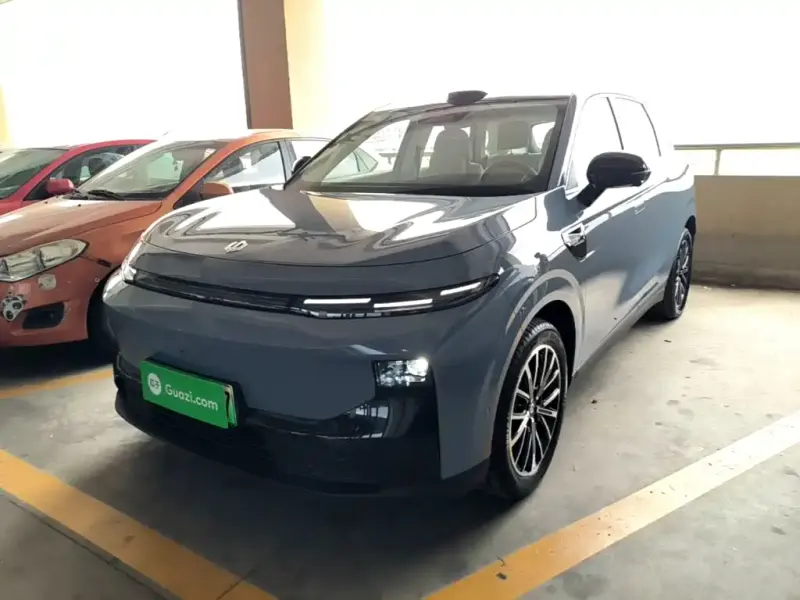 Leapmotor B10, 2025
