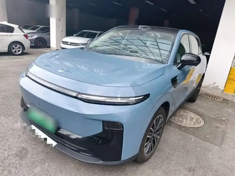 Leapmotor B10, 2025