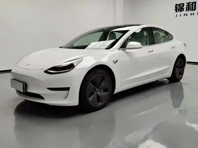 Tesla Model 3, 2021