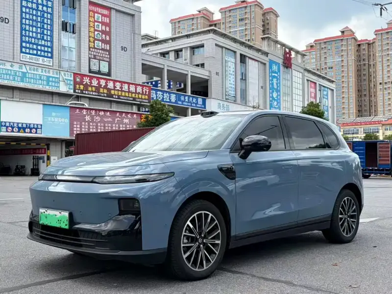 Leapmotor B10, 2025