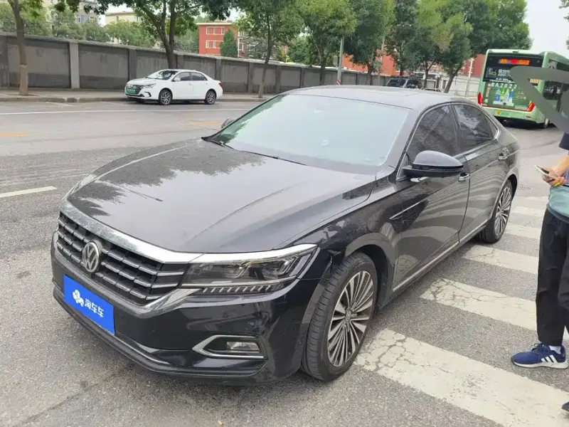 Volkswagen Passat, 2020