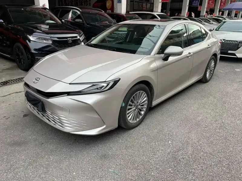 Toyota Camry, 2025
