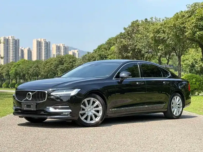Volvo S90, 2020