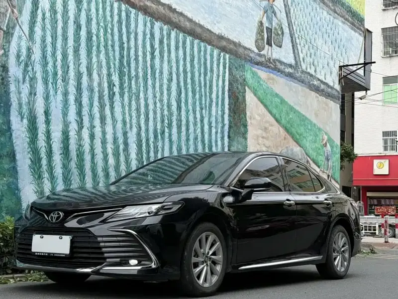 Toyota Camry, 2023