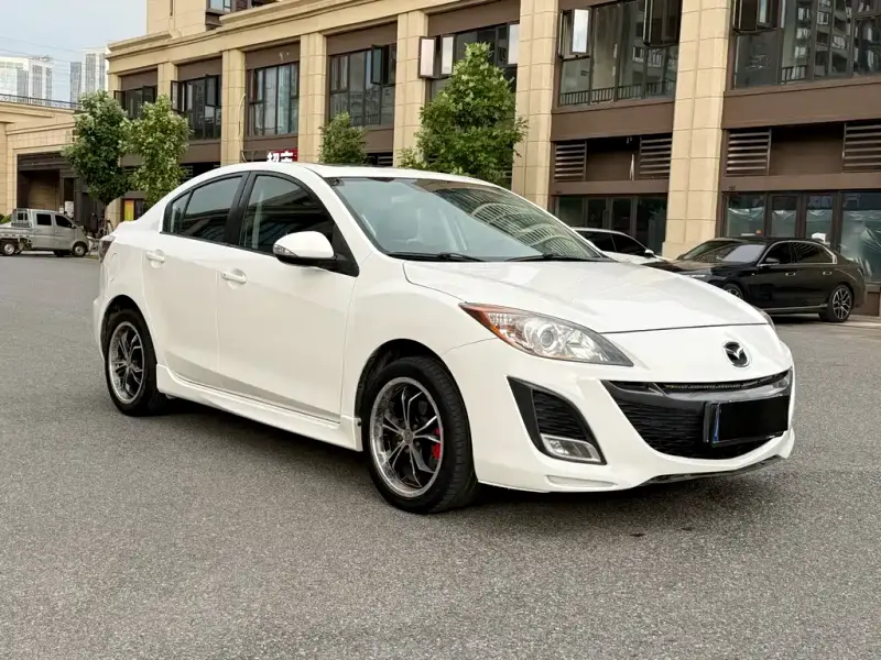 Mazda 3 Xingcheng, 2012