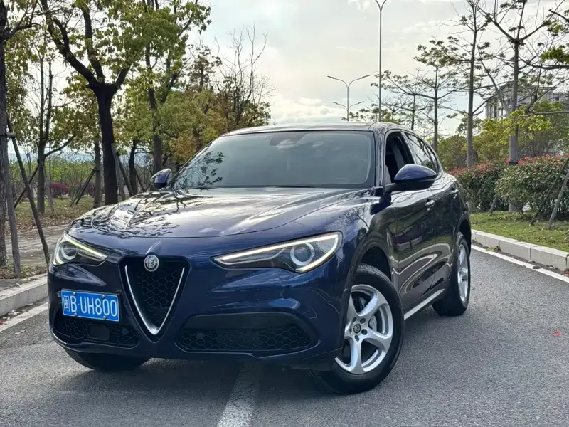 Alfa Romeo Stelvio, 2019