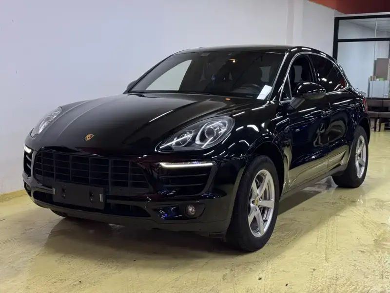 Porsche Macan, 2016