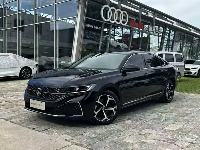 Volkswagen Passat, 2024