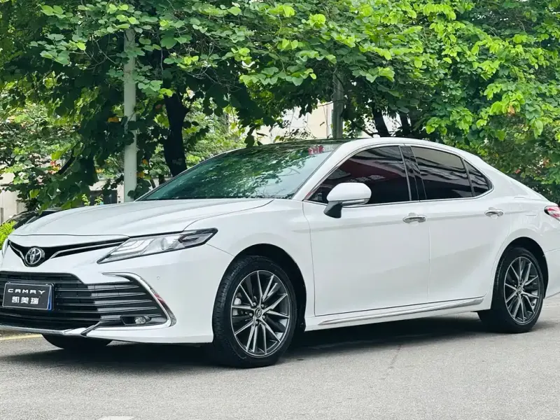 Toyota Camry, 2023