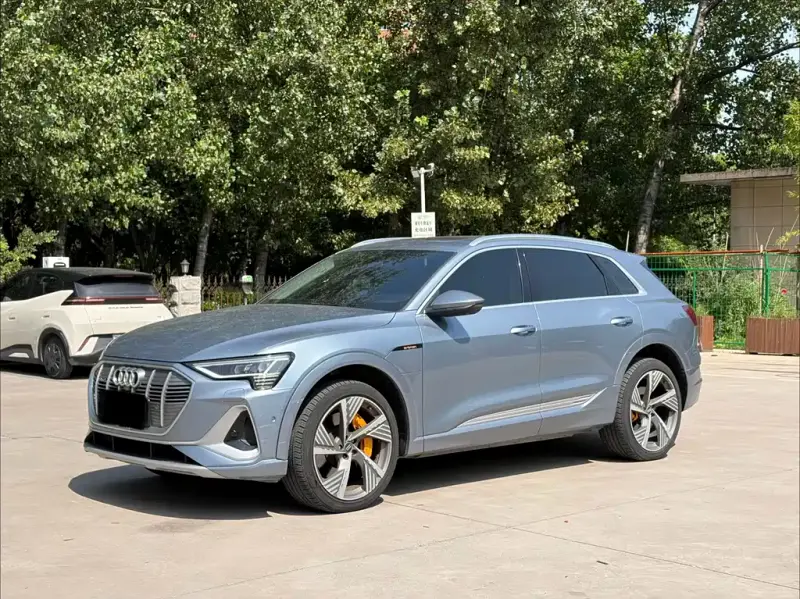 Audi e-tron, 2021