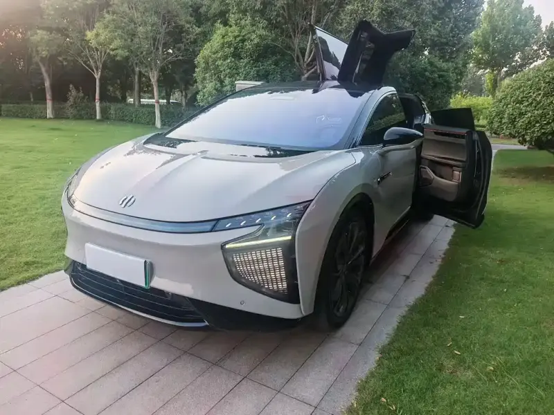 HiPhi X, 2021