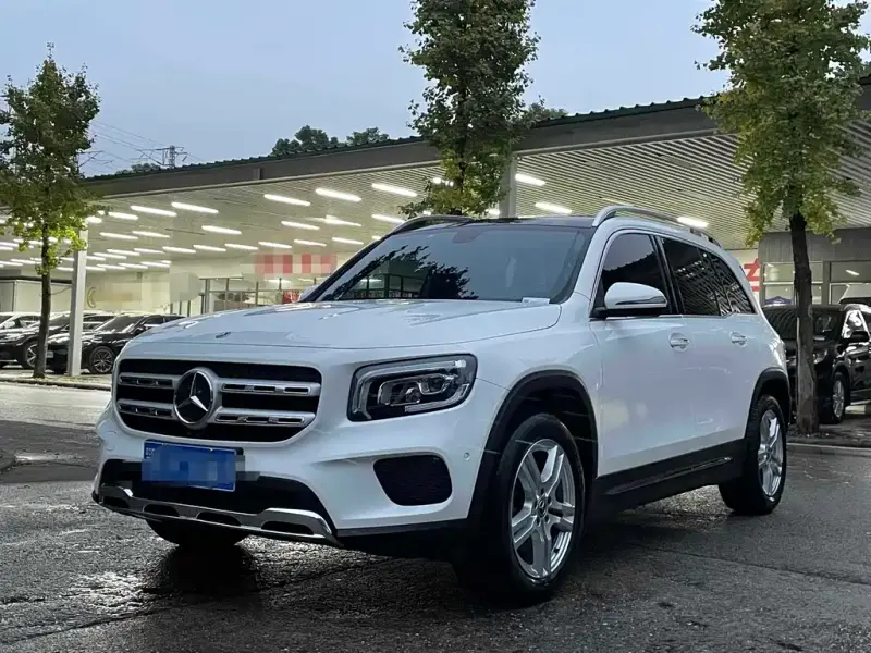 Mercedes-Benz GLB, 2022