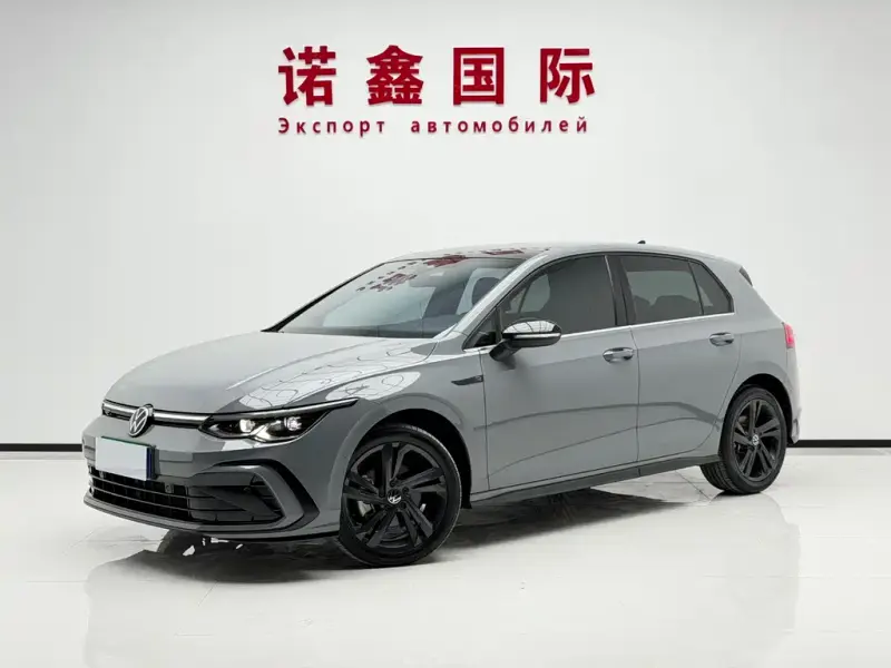 Volkswagen Golf, 2022