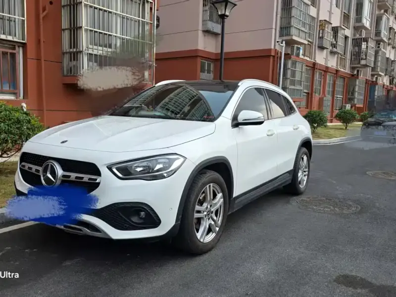 Mercedes-Benz GLA, 2022
