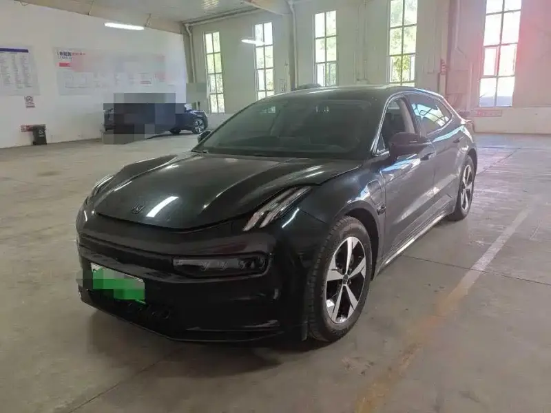 Zeekr 001, 2022