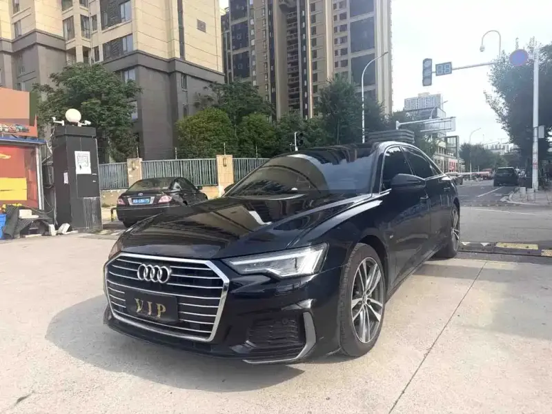 Audi A6L, 2021