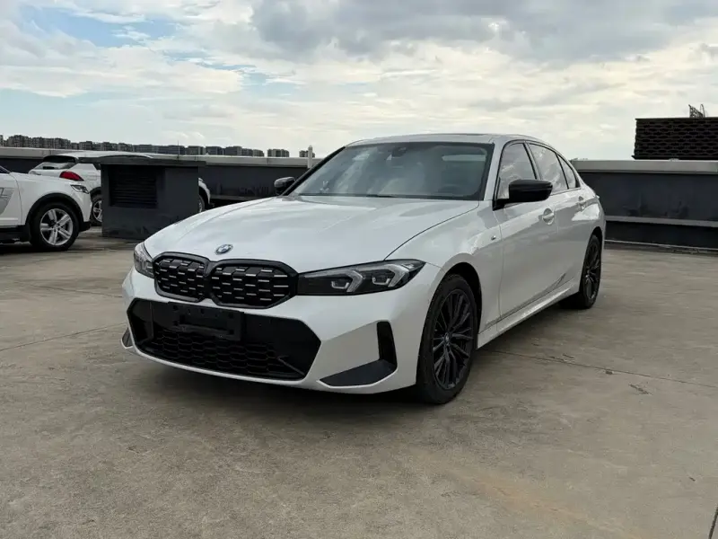 BMW 3 Series, 2024